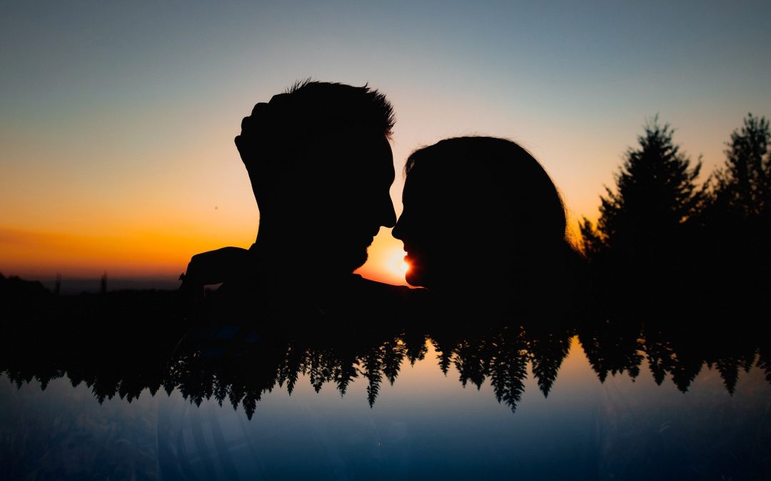 Jessie and Korey | Silver Falls State Park Engagement Session