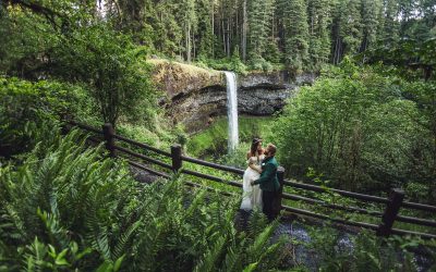 Rebekah and Brendan’s Silver Falls State Park Wedding Photographs in Silverton, Oregon